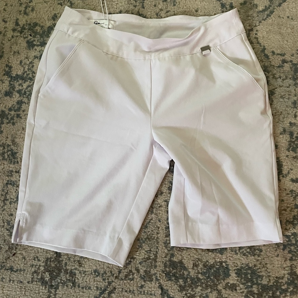 Greg Norman Women’s Pull-On Short in White Scotchgard Fabric  with  Size: 0